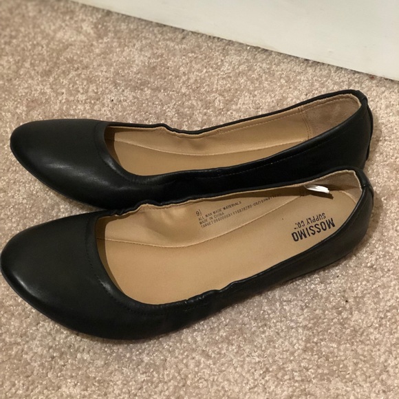 Mossimo black flats - Picture 3 of 4